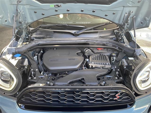 ＭＩＮＩ クーパーＳＤ　クロスオーバー　オール４　禁煙車　ルーフレール　ドラレコ前後　Ｂカメラ　メモリーパワーシート　レーダークルーズコントロール　ＬＥＤライト　ＰＤＣ自動起動　シートヒーター　パーキングアシスト　アイドリングストップ　電動格納ミラー（18枚目）