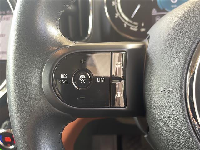 ＭＩＮＩ クーパーＳＤ　クロスオーバー　オール４　禁煙車　ルーフレール　ドラレコ前後　Ｂカメラ　メモリーパワーシート　レーダークルーズコントロール　ＬＥＤライト　ＰＤＣ自動起動　シートヒーター　パーキングアシスト　アイドリングストップ　電動格納ミラー（26枚目）