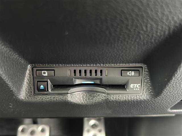 ＧＲヤリス ＲＺ　ハイパフォーマンス　ワンオーナー／ＪＢＬプレミアムサウンド／９インチＯＰ純正メモリーナビ／バックカメラ／ＧＲ赤キャリパー／黒ハーフレザーシート／３眼ＬＥＤヘッドライト／純正１８インチアルミホイール／前席シートヒーター（34枚目）