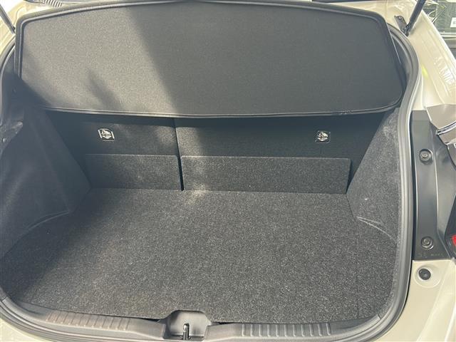 ＧＲヤリス ＲＺ　ハイパフォーマンス　ワンオーナー／ＪＢＬプレミアムサウンド／９インチＯＰ純正メモリーナビ／バックカメラ／ＧＲ赤キャリパー／黒ハーフレザーシート／３眼ＬＥＤヘッドライト／純正１８インチアルミホイール／前席シートヒーター（39枚目）