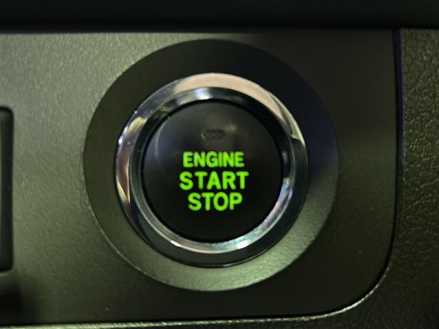 クラウン 2.5アスリート アニバーサリーエディション 純正8インチナビ サンルーフ 本革シート ワンセグテレビ 走行中視聴可能 DVD視聴可能 Bluetooth バックカメラ メモリーパワーシート シートヒーター&ベンチレーション 電動リアサンシェード(40枚目)