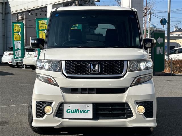 Ｎ－ＢＯＸ ２トーンカラースタイルモデューロＸ　Ｇ・ターボパック　純正ディスプレイオーディオ／ワンセグＴＶ／両側パワスラ／レザーステアリング／パドルシフト／プッシュスタート／ＵＳＢ／ＡＵＴＯライト／レザー調シートカバー／ドラレコ／（2枚目）