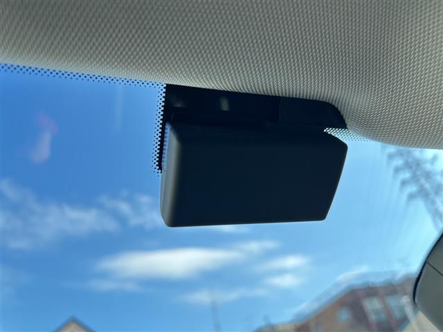 Ｑ３ １．４ＴＦＳＩスポーツ　黒革シート／純正ナビ／バックカメラ／ＥＴＣ／シートヒーター／コーナーセンサー／アイドリングストップ／パワーシート／パワーバックドア／ワンセグＴＶ／（29枚目）