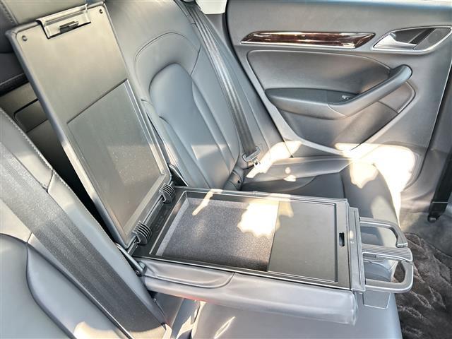 Ｑ３ １．４ＴＦＳＩスポーツ　黒革シート／純正ナビ／バックカメラ／ＥＴＣ／シートヒーター／コーナーセンサー／アイドリングストップ／パワーシート／パワーバックドア／ワンセグＴＶ／（34枚目）