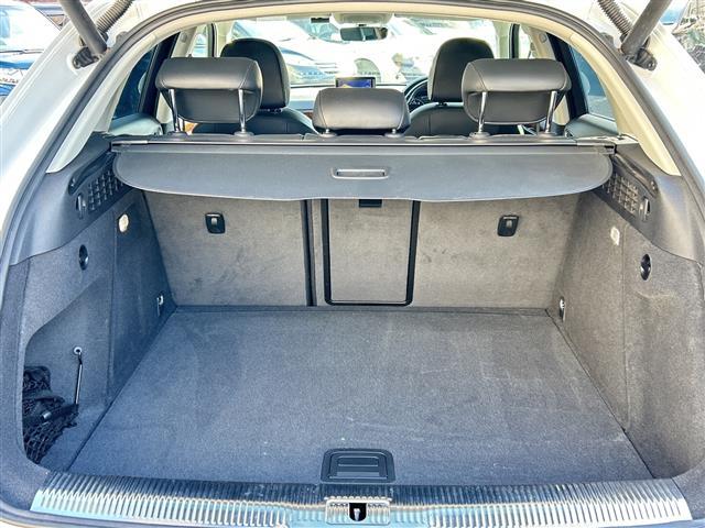 Ｑ３ １．４ＴＦＳＩスポーツ　黒革シート／純正ナビ／バックカメラ／ＥＴＣ／シートヒーター／コーナーセンサー／アイドリングストップ／パワーシート／パワーバックドア／ワンセグＴＶ／（36枚目）