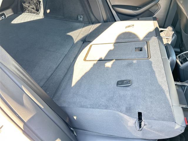 Ｑ３ １．４ＴＦＳＩスポーツ　黒革シート／純正ナビ／バックカメラ／ＥＴＣ／シートヒーター／コーナーセンサー／アイドリングストップ／パワーシート／パワーバックドア／ワンセグＴＶ／（37枚目）