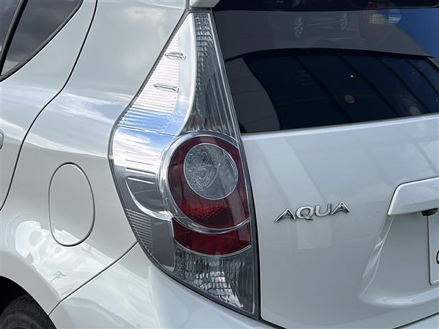 アクア G 社外液晶オーディオ バックカメラ ETC シートヒーター 社外エンジンスターター 本革巻きステアリング ステアリングスイッチ 電格ミラー ドアバイザー LEDヘッドライト コーナーセンサー(38枚目)