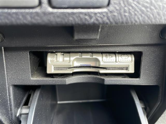 ヴェルファイア 2.5Z ・寒冷地仕様・4WD・ALPINE11型SDメモリビ(CD・DVD・BT・SD・フルセグ)・バックカメラ・衝突軽減システム・オートリトラーミラー・ウッド調パネル・ナノイー・エンジンスターター(31枚目)