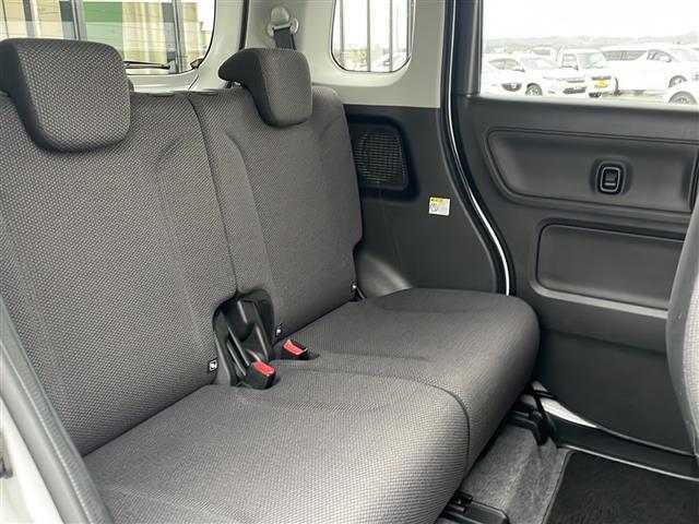 ワゴンRスマイル ハイブリッドS ・4WD・社外SDメモリナビ(CD・ラジオ・BT・ワンセグ)・バックカメラ・両側パワースライドドア・スマートキー・プッシュスタート・スズキセーフティサポート・衝突被害軽減ブレーキ(14枚目)