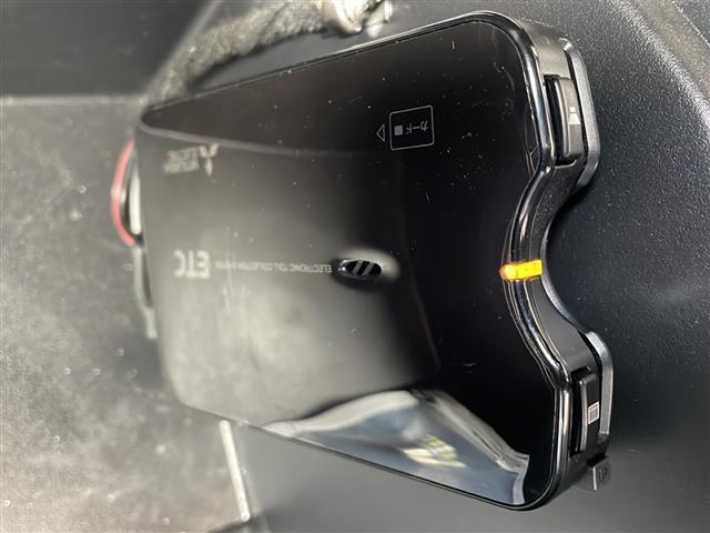 ジープ・ラングラーアンリミテッド スポーツ　４ＷＤ　社外７インチナビ　フルセグＴＶ　テレビキッド　リモコンキー　ＥＴＣ　前後ドラレコ　純正フロアマットバックカメラ　ＬＥＤヘッドライト　ミラーヒーター　純正アルミホイール（33枚目）