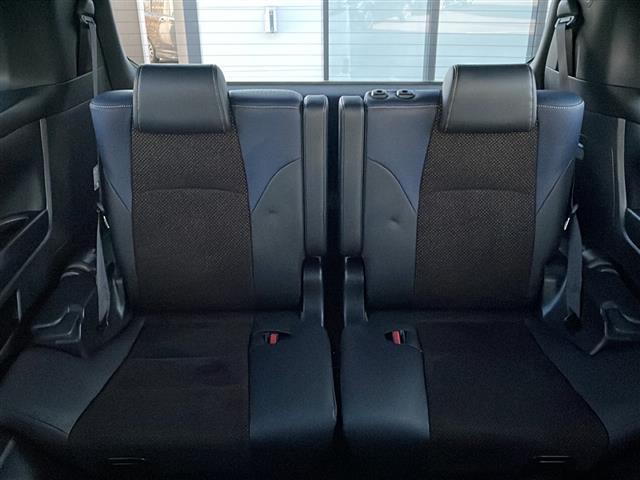 ヴェルファイア ２．５Ｚ　Ａエディション　ゴールデンアイズ　純正ＳＤナビ　後席モニター１２．８インチ　ＥＴＣ　追従式クルーズコントロール　革巻きステアリング　ステアリングスイッチ　フロントワイパーデアイサー　両側パワスラ　プリクラッシュセーフティ（14枚目）