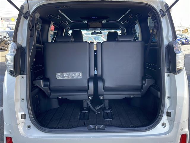 ヴェルファイア ２．５Ｚ　Ａエディション　ゴールデンアイズ　純正ＳＤナビ　後席モニター１２．８インチ　ＥＴＣ　追従式クルーズコントロール　革巻きステアリング　ステアリングスイッチ　フロントワイパーデアイサー　両側パワスラ　プリクラッシュセーフティ（15枚目）