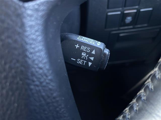 ヴェルファイア ２．５Ｚ　Ａエディション　ゴールデンアイズ　純正ＳＤナビ　後席モニター１２．８インチ　ＥＴＣ　追従式クルーズコントロール　革巻きステアリング　ステアリングスイッチ　フロントワイパーデアイサー　両側パワスラ　プリクラッシュセーフティ（27枚目）