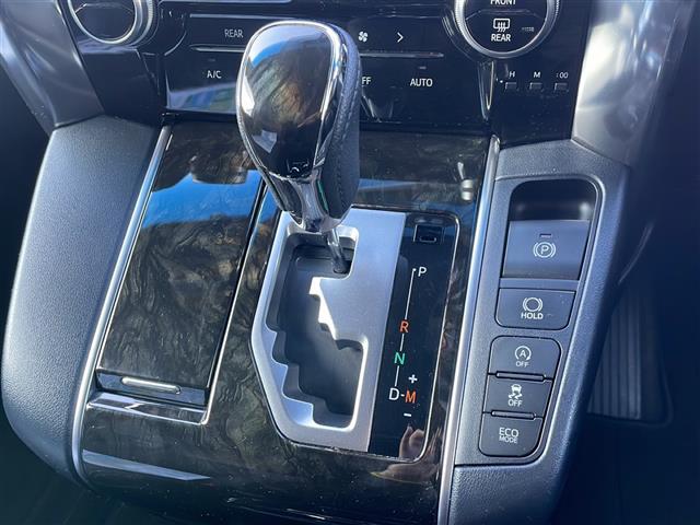 ヴェルファイア ２．５Ｚ　Ａエディション　ゴールデンアイズ　純正ＳＤナビ　後席モニター１２．８インチ　ＥＴＣ　追従式クルーズコントロール　革巻きステアリング　ステアリングスイッチ　フロントワイパーデアイサー　両側パワスラ　プリクラッシュセーフティ（34枚目）