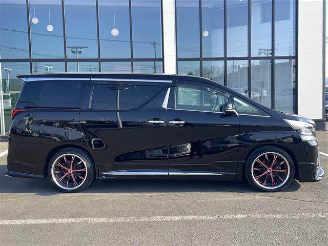 ヴェルファイア Ｚ　Ｇエディション　・モデリスタフルエアロ・４ＷＤ・純正１０インチナビ（ＡＭ／ＦＭ／ＣＤ／ＤＶＤ／ＢＴ／ＡＵＸ／ＵＳＢ／フルセグ）・ＪＢＬサウンド・両側パワースライドドア・パワーシート（メモリー付き）（7枚目）