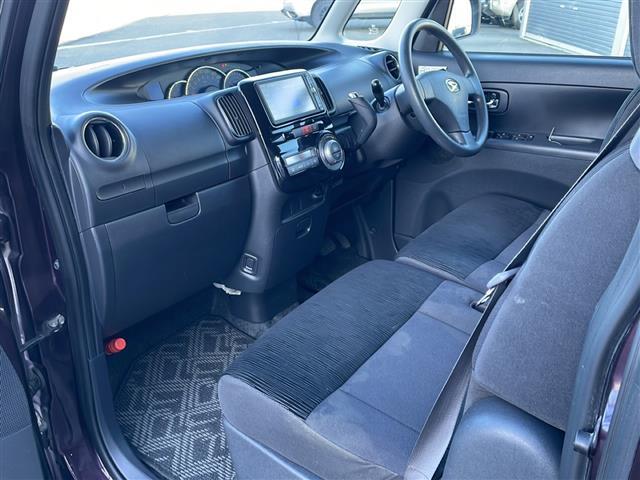 タント Gスペシャル 4WD・純正SDナビ(ワンセグ ラジオ Bluetooth)・片側パワースライドドア・バックカメラ・スマートキー・フォグライト・純正フロアマット・ドアバイザー・純正アルミホイール付夏タイヤ積込(9枚目)