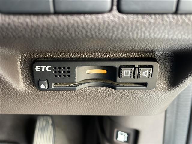 フリード Ｇ・ホンダセンシング　・４ＷＤ・社外ＳＤメモリナビ（ＣＤ・ＤＶＤ・ＢＴ・フルセグ・ＳＤ・ｉｐｏｄ）・バックカメラ・両側パワースライドドア・横滑り防止装置・ワイパーデアイサー・ホンダセンシング・ビルトインＥＴＣ（31枚目）