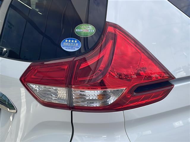 フリード Ｇ・ホンダセンシング　・４ＷＤ・社外ＳＤメモリナビ（ＣＤ・ＤＶＤ・ＢＴ・フルセグ・ＳＤ・ｉｐｏｄ）・バックカメラ・両側パワースライドドア・横滑り防止装置・ワイパーデアイサー・ホンダセンシング・ビルトインＥＴＣ（40枚目）