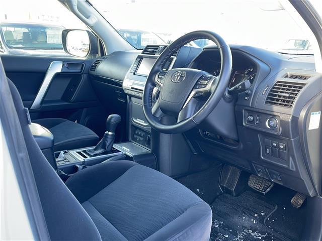 ランドクルーザープラド TX 寒冷地仕様 ワンオーナー 社外ナビ&BT&CD&DVD&TV トヨタセーフティセンス レーダークルコン レーンキープアシスト 純正フロアマット スマートキー スペアキー LEDヘッドライト(8枚目)