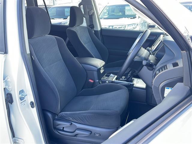 ランドクルーザープラド TX 寒冷地仕様 ワンオーナー 社外ナビ&BT&CD&DVD&TV トヨタセーフティセンス レーダークルコン レーンキープアシスト 純正フロアマット スマートキー スペアキー LEDヘッドライト(10枚目)