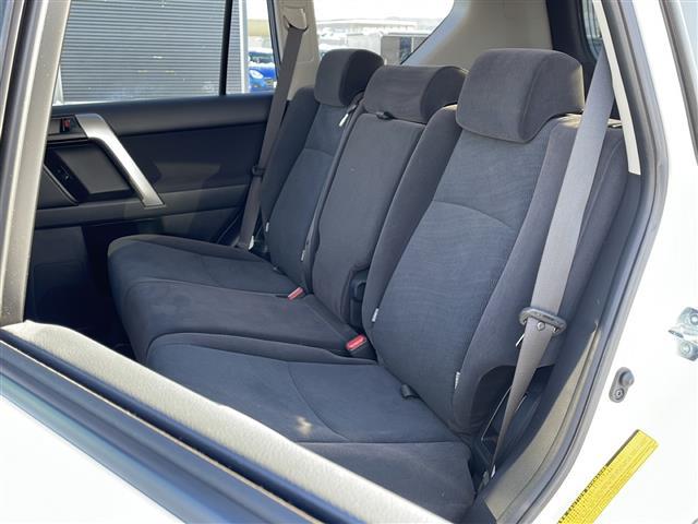 ランドクルーザープラド TX 寒冷地仕様 ワンオーナー 社外ナビ&BT&CD&DVD&TV トヨタセーフティセンス レーダークルコン レーンキープアシスト 純正フロアマット スマートキー スペアキー LEDヘッドライト(13枚目)