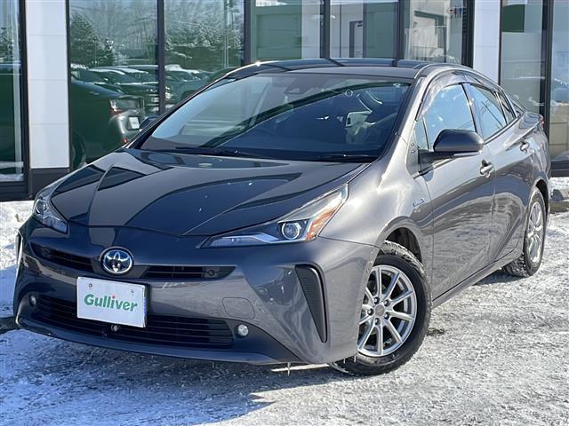 プリウス A 純正9インチSDナビ 純正エンスタ ETC S-IPA レーンディパーチャーアラート BSM 車両接近一時停止スイッチ コーナーセンサー 夏タイヤあり バックカメラ LED フォグライト オートライト(2枚目)