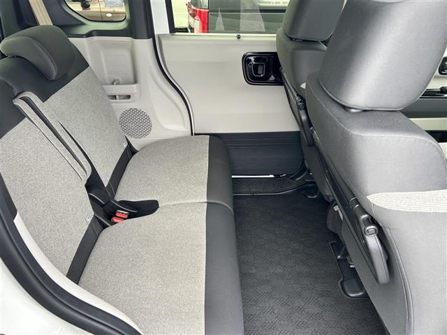 N-BOX ベースグレード バックカメラ/Honda SENSING/電動パーキングブレーキ/オートマチックブレーキホールド/コンビニフック付きシートバックテーブル/オートリトラミラー/純正フロアマット/スペアキー/ドアバイザー(31枚目)