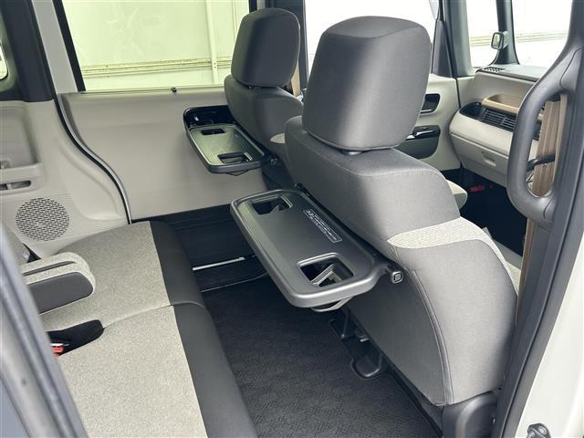 N-BOX ベースグレード バックカメラ/Honda SENSING/電動パーキングブレーキ/オートマチックブレーキホールド/コンビニフック付きシートバックテーブル/オートリトラミラー/純正フロアマット/スペアキー/ドアバイザー(32枚目)