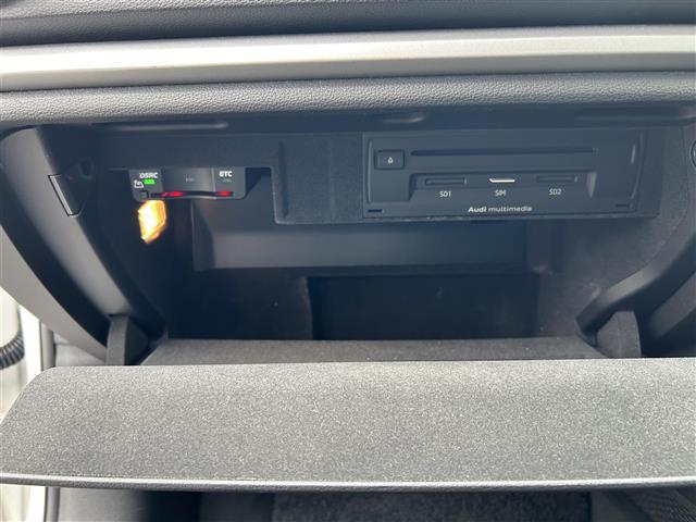 A3 スポーツバック1.4TFSI 純正MMIナビ/AM/FM/CD/DVD/AMI/BT/フルセグ/ジュークBOX/ACC/ETC/クリアランスソナー/オートHIDヘッドライト/ステアリモコン/Audimaltimedia/スペアキー(16枚目)