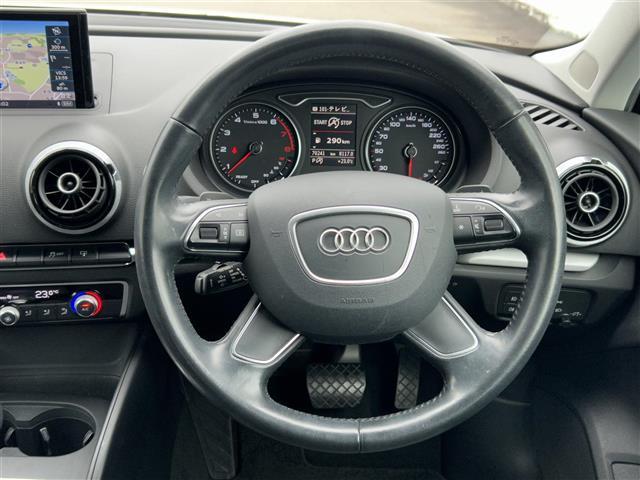 A3 スポーツバック1.4TFSI 純正MMIナビ/AM/FM/CD/DVD/AMI/BT/フルセグ/ジュークBOX/ACC/ETC/クリアランスソナー/オートHIDヘッドライト/ステアリモコン/Audimaltimedia/スペアキー(18枚目)