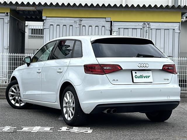 A3 スポーツバック1.4TFSI 純正MMIナビ/AM/FM/CD/DVD/AMI/BT/フルセグ/ジュークBOX/ACC/ETC/クリアランスソナー/オートHIDヘッドライト/ステアリモコン/Audimaltimedia/スペアキー(43枚目)