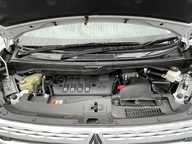デリカD:5 G パワーパッケージ ワンオーナー/純正10インチナビ//電動サイドステップ/追従機能付きクルーズコントロール/横滑り防止装置/衝突被害軽減ブレーキ/リヤヒーター/リヤクーラー/パワーバックドア/純正LEDオートライト(42枚目)