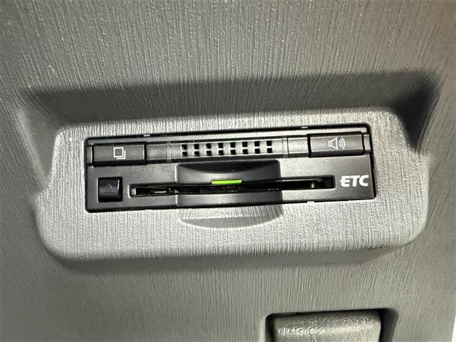 プリウスアルファ G メモリナビ/フルセグTV/バックカメラ/ビルトインETC/前後ドライブレコーダー/ルーフキャリア/クルーズコントロール/純正LEDオートライト/フロントフォグランプ/電格ミラー/スペアキー(2枚目)