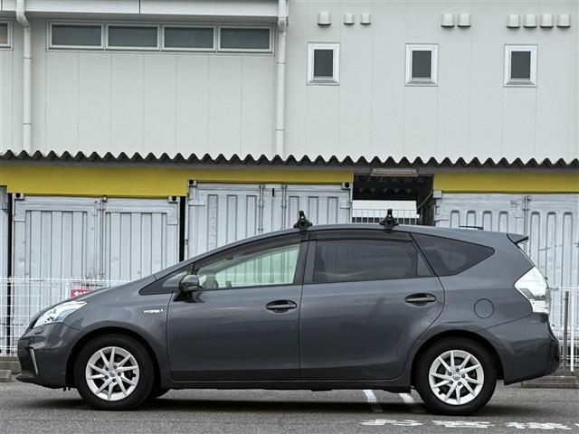 プリウスアルファ G メモリナビ/フルセグTV/バックカメラ/ビルトインETC/前後ドライブレコーダー/ルーフキャリア/クルーズコントロール/純正LEDオートライト/フロントフォグランプ/電格ミラー/スペアキー(8枚目)