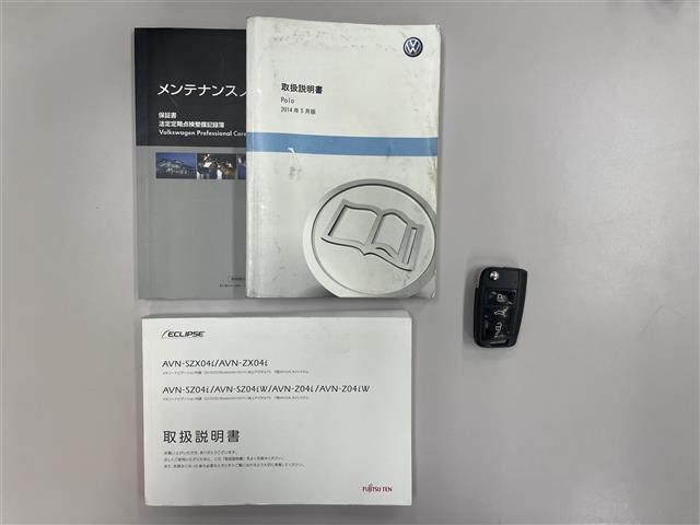 ポロ TSIコンフォートラインアップグレードパック SDナビ/フルセグTV/FM/AM/BT/DS/USB/AUX/バックカメラ/ETC/トノカバー/クルーズコントロール//横滑り防止装置/衝突被害軽減ブレーキ/アイドリングストップ/リモコンキー(6枚目)