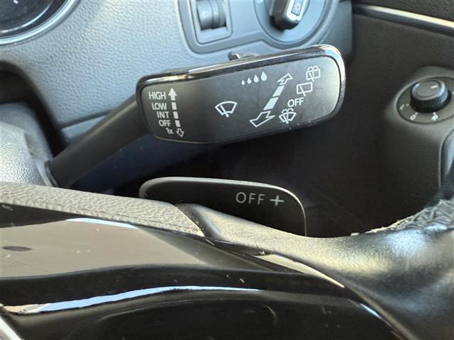 ポロ TSIコンフォートラインアップグレードパック SDナビ/フルセグTV/FM/AM/BT/DS/USB/AUX/バックカメラ/ETC/トノカバー/クルーズコントロール//横滑り防止装置/衝突被害軽減ブレーキ/アイドリングストップ/リモコンキー(23枚目)