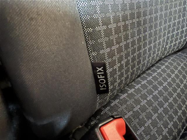 ポロ TSIコンフォートラインアップグレードパック SDナビ/フルセグTV/FM/AM/BT/DS/USB/AUX/バックカメラ/ETC/トノカバー/クルーズコントロール//横滑り防止装置/衝突被害軽減ブレーキ/アイドリングストップ/リモコンキー(28枚目)