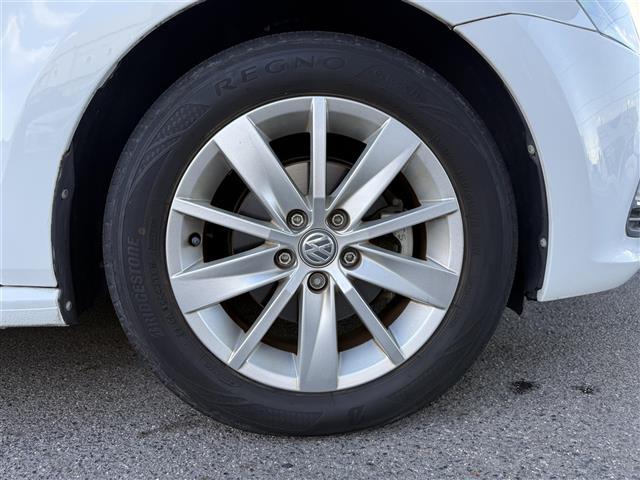 ポロ TSIコンフォートラインアップグレードパック SDナビ/フルセグTV/FM/AM/BT/DS/USB/AUX/バックカメラ/ETC/トノカバー/クルーズコントロール//横滑り防止装置/衝突被害軽減ブレーキ/アイドリングストップ/リモコンキー(35枚目)