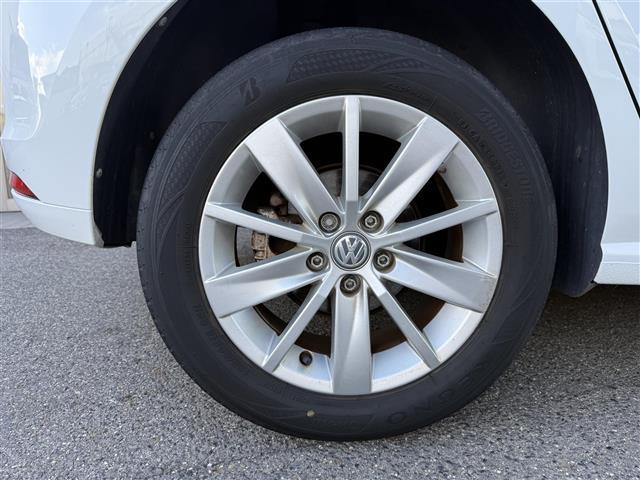 ポロ TSIコンフォートラインアップグレードパック SDナビ/フルセグTV/FM/AM/BT/DS/USB/AUX/バックカメラ/ETC/トノカバー/クルーズコントロール//横滑り防止装置/衝突被害軽減ブレーキ/アイドリングストップ/リモコンキー(38枚目)