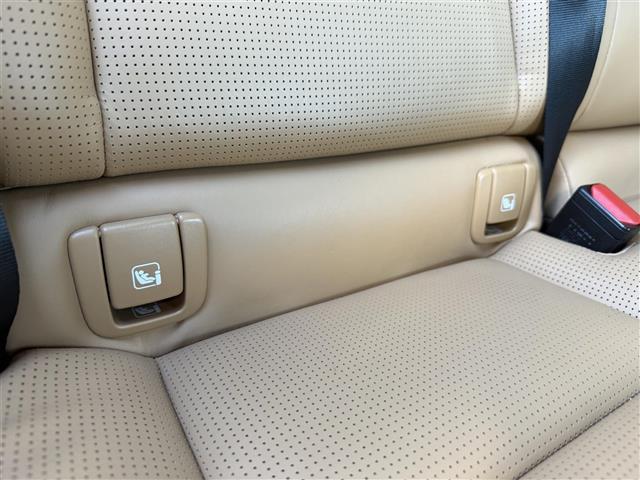 Ｖ６０ クロスカントリー　Ｔ５　ＡＷＤ　ワンオーナー／４ＷＤ／純正ナビ／ルーフレール／ｈａｒｍａｎｋａｒａｄｏｎサウンド／ヘッドアップディスプレイパークアシストパイロット／／アクティブペンティングライト／追従機能付きクルーズコントロール（28枚目）