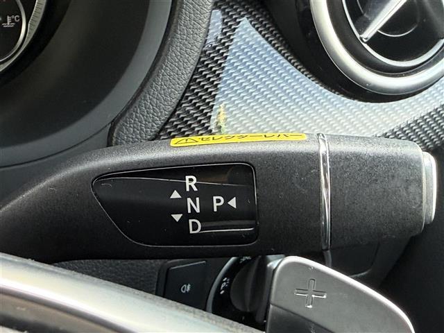 店頭在庫以外にも全国約４万台※の在庫から、ぴったりな１台をご提案します！※２０２３年１０月現在の在庫台数です。売約済の可能性があります。