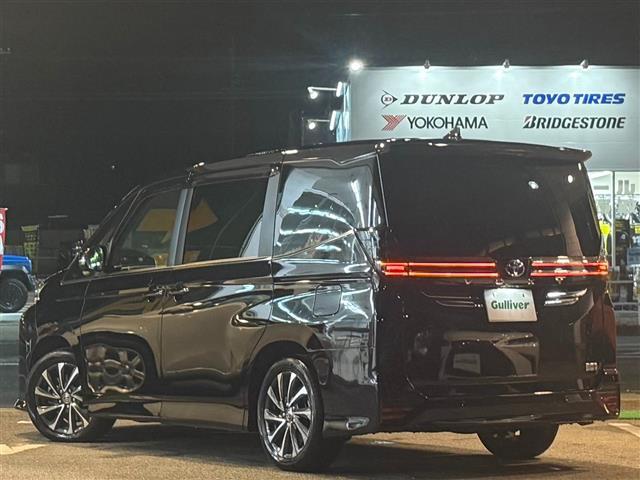 ヴォクシー ハイブリッドS-Z(3枚目)