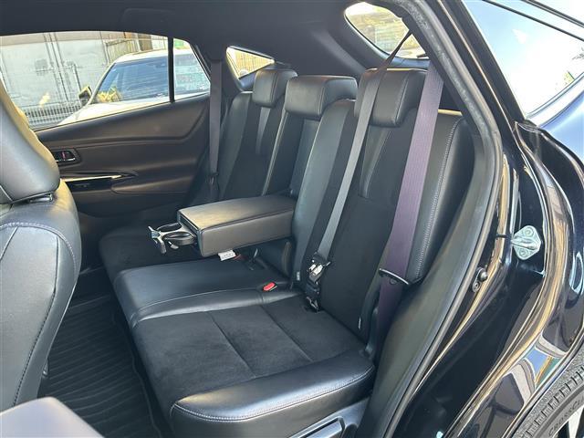 ハリアー プレミアム スタイルモーヴ パノラマルーフ/ALPINEナビ/フルセグTV/バックカメラ/ETC/ドライブレコーダー/レーダークルーズコントロール/プリクラッシュセーフティ/電動リアゲート/オートハイビーム/パワーシート(31枚目)