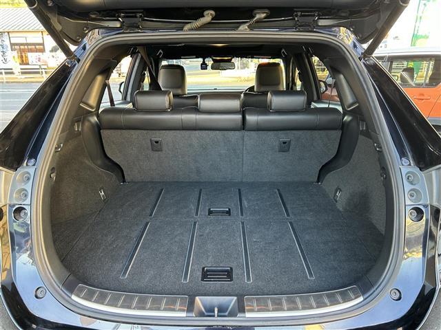 ハリアー プレミアム スタイルモーヴ パノラマルーフ/ALPINEナビ/フルセグTV/バックカメラ/ETC/ドライブレコーダー/レーダークルーズコントロール/プリクラッシュセーフティ/電動リアゲート/オートハイビーム/パワーシート(33枚目)