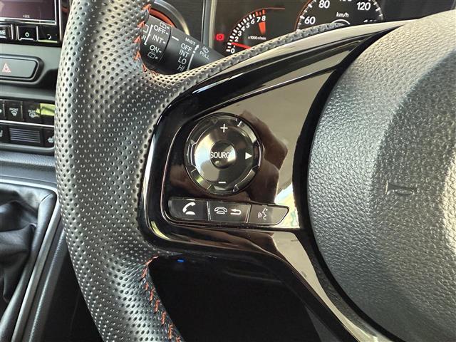 N-ONE RS 純正メモリナビ/HondaSENSING/追従機能付きクルーズコントロール/オートマチックハイビーム/電動パーキングブレーキ/オートブレーキホールドスイッチ/レーンアシスト/シートヒーター/ETC(11枚目)