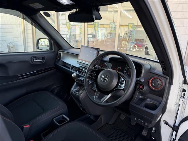 N-ONE RS 純正メモリナビ/HondaSENSING/追従機能付きクルーズコントロール/オートマチックハイビーム/電動パーキングブレーキ/オートブレーキホールドスイッチ/レーンアシスト/シートヒーター/ETC(23枚目)