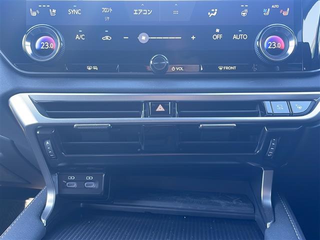 ＲＸ ＲＸ５００ｈ　Ｆスポーツパフォーマンス　１オーナー／パノラマルーフ／ルーフレール／純正１４型ＤＡプラス／パノラミックビュー／ＥＴＣ２．０／デジタルインナーミラー／全席シートベンチレーション／全席パワーシート／パワーバックドア（6枚目）