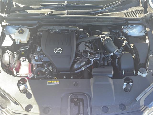 ＲＸ ＲＸ５００ｈ　Ｆスポーツパフォーマンス　１オーナー／パノラマルーフ／ルーフレール／純正１４型ＤＡプラス／パノラミックビュー／ＥＴＣ２．０／デジタルインナーミラー／全席シートベンチレーション／全席パワーシート／パワーバックドア（40枚目）