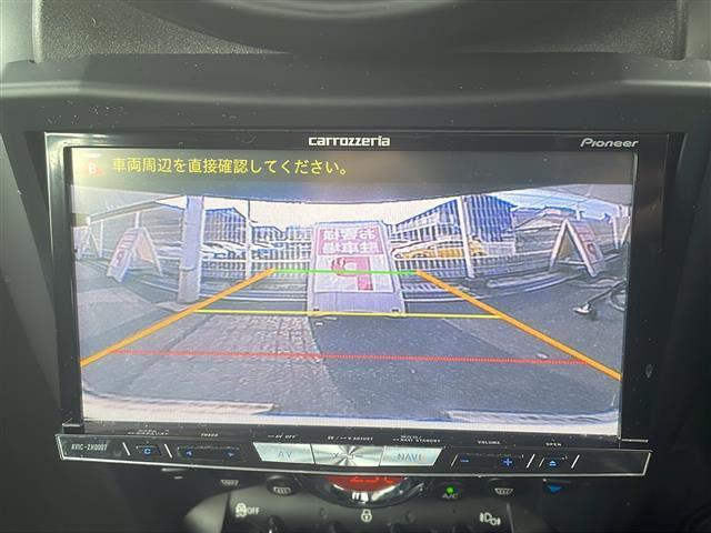 MINI クーパーSD クロスオーバー 社外HDDナビ/フルセグTV/CD/DVD/SD/Bluetooth/Bカメラ/ETC/パドルシフト/ルーフレール/純正18インチAW/プッシュスタート/リモコンキー/スペアキー/フロアマット(5枚目)