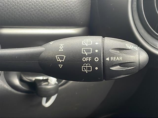 MINI クーパーSD クロスオーバー 社外HDDナビ/フルセグTV/CD/DVD/SD/Bluetooth/Bカメラ/ETC/パドルシフト/ルーフレール/純正18インチAW/プッシュスタート/リモコンキー/スペアキー/フロアマット(14枚目)